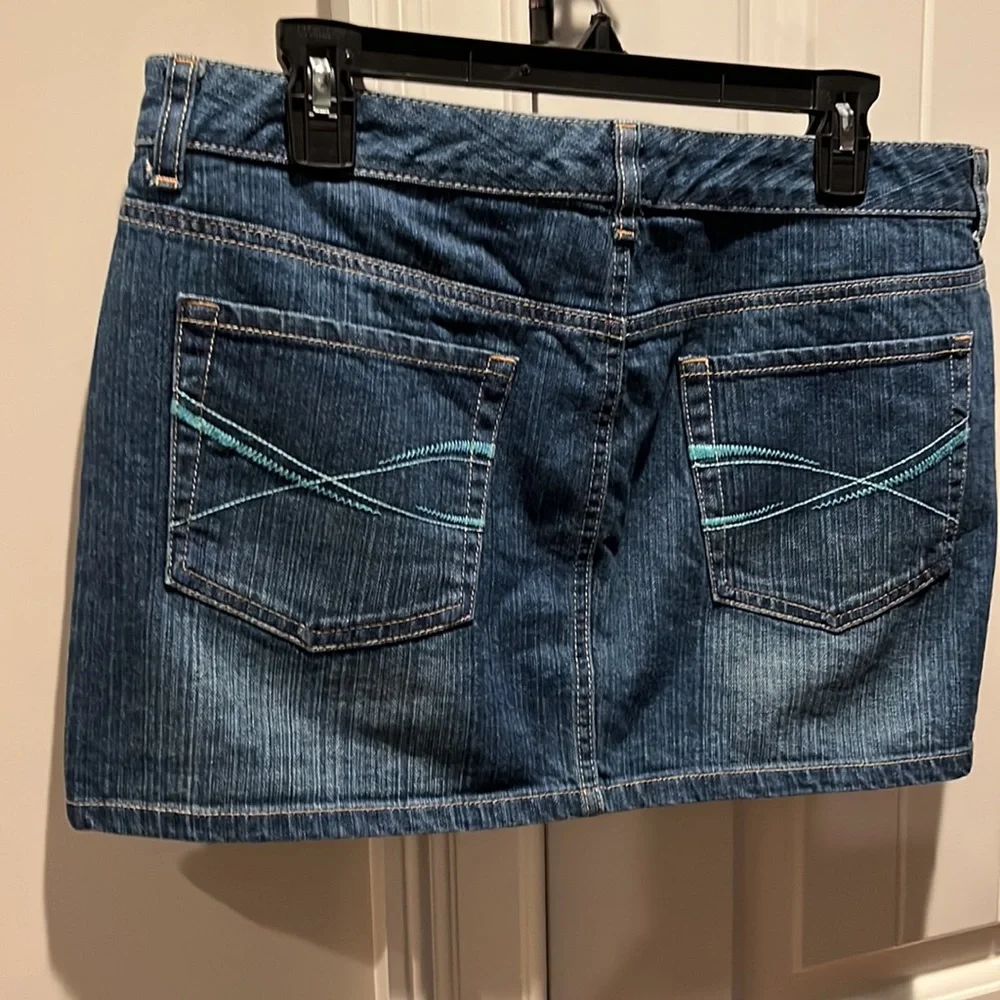 Mini Jean Skirt - Picture 4 of 4